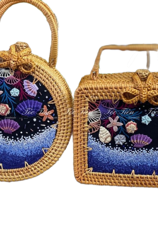 Rattan handbag embroidered 